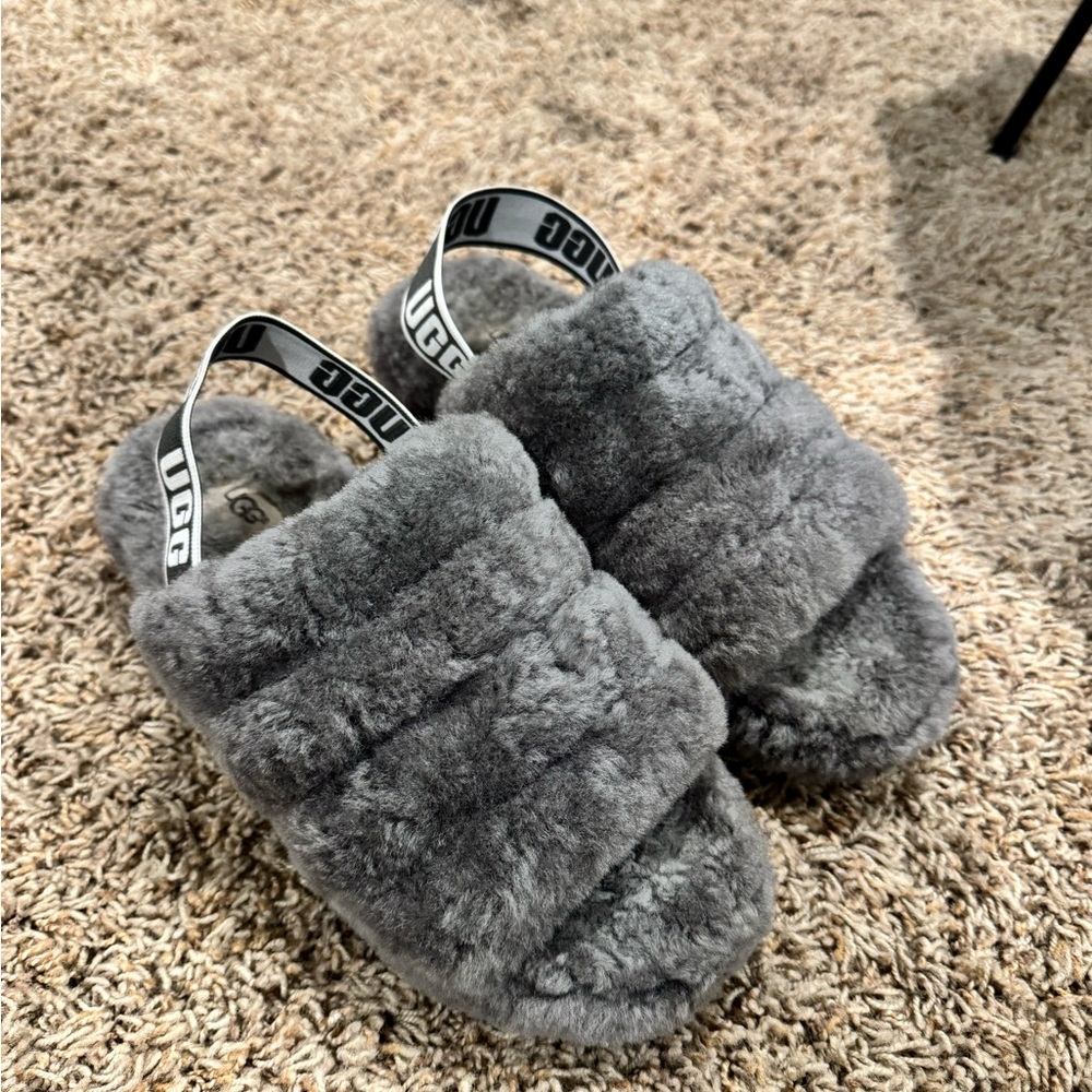 UGG Fluff Yeah Slides